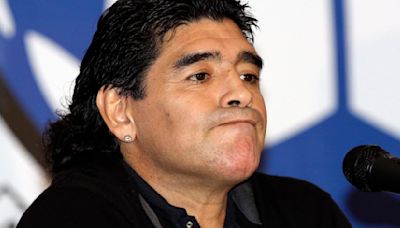 Nuevo peritaje médico arroja dudas sobre muerte de Maradona en 2020