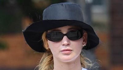 Jennifer Lawrence is stylishly casual in red pants with family in NYC