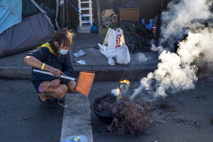 Copper wire thieves plunge L.A. neighborhood into darkness