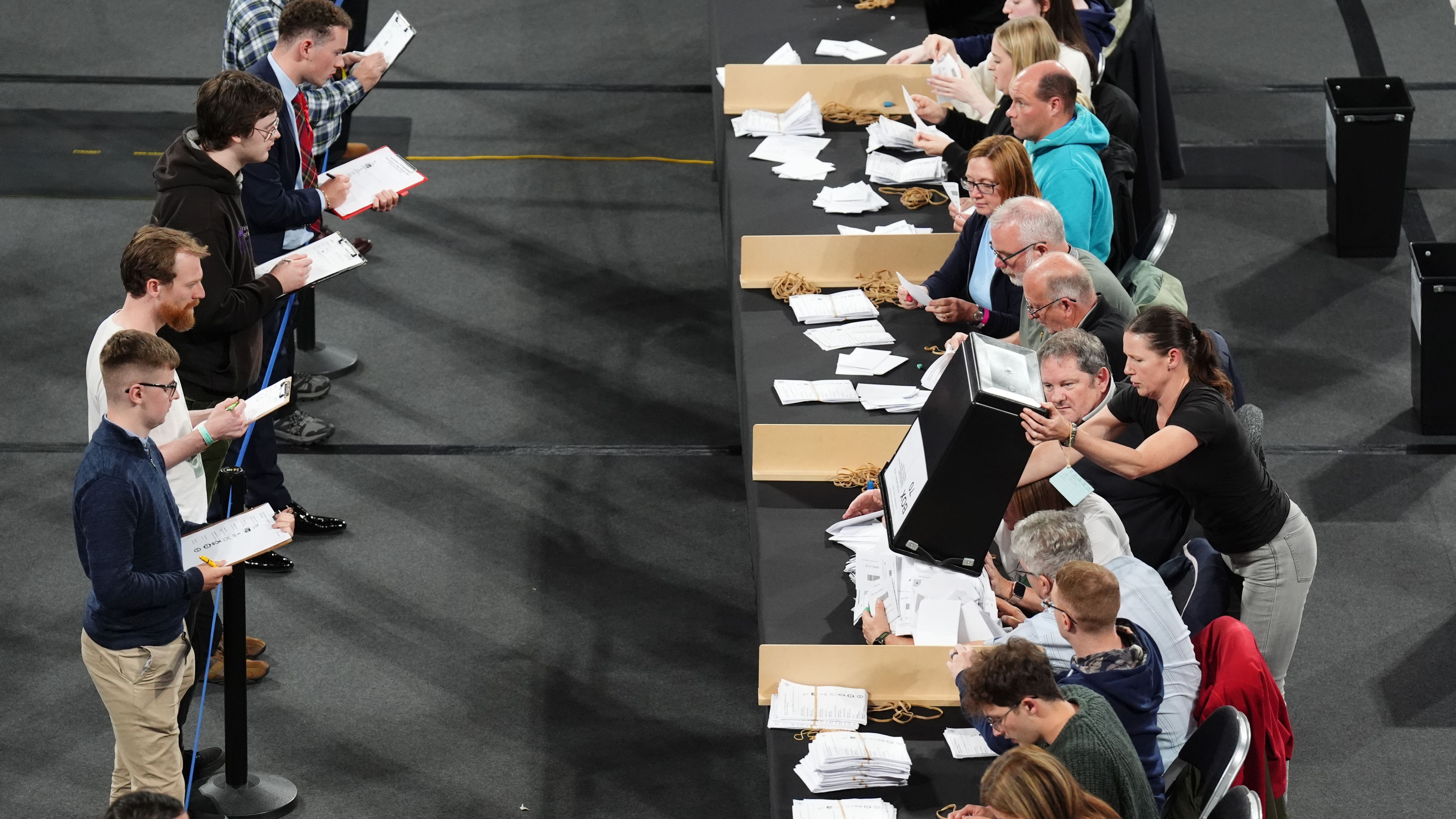 Live: Reform UK sees its first win as Lee Anderson retains seat