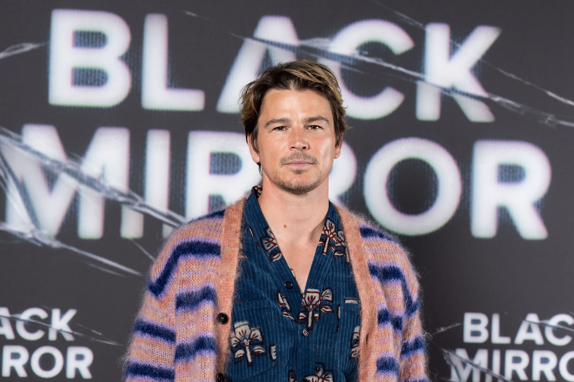 Josh Hartnett on Taking Daughters to the ‘Eras Tour’ and ‘Losing Their Minds’ With 90,000 Swifties