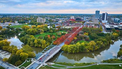 Forget the Coasts, America's Hottest Housing Market Is In The Heartland: 'High Demand And Sell Quickly'