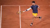 Carlos Alcaraz makes confident start at French Open, Naomi Osaka advances