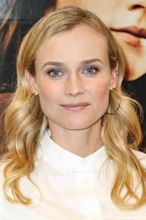 Diane Kruger Flatters Her Feet in Flat Sandals at Angouleme Festival –  Footwear News