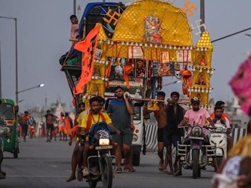 Kanwar Yatra eateries row: Supreme Court to hear petition against UP govt order today, Mahua Moitra files plea as well