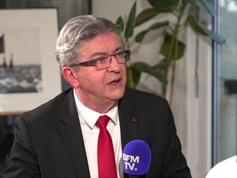 Mélenchon dénonce le comportement "pas acceptable" de Hollande qui lui avait demandé de "se taire"