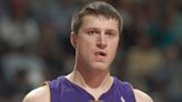 Ex-Laker Slava Medvedenko auctioning championship rings to support Ukraine