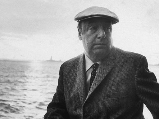 120 años de Pablo Neruda: amó intensamente, hizo política, abandonó a su hija y escribió grandísimos versos