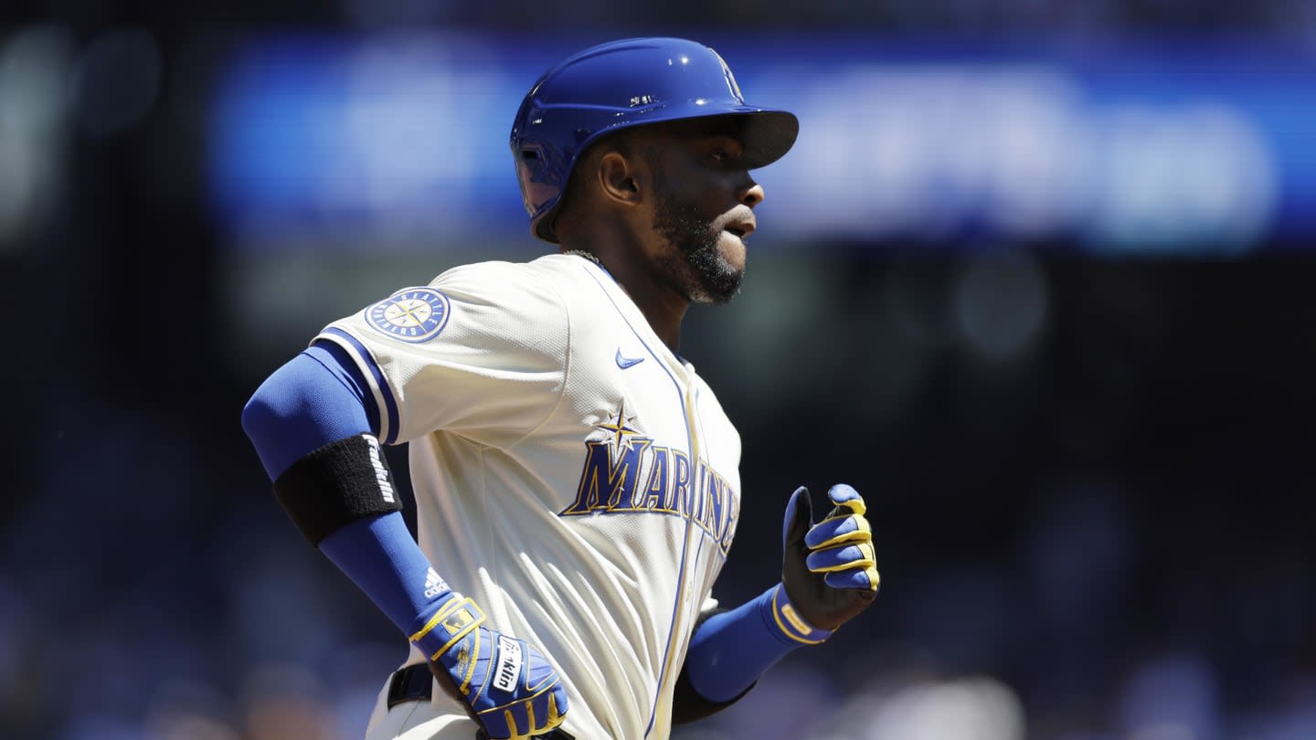 Seattle Mariners Miss Opportunities in 5-4 Loss to Toronto Blue Jays on Sunday