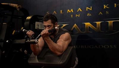 ’Sallu bhai sab pe bhari’: Netizens gush over Salman Khan’s intense workout session