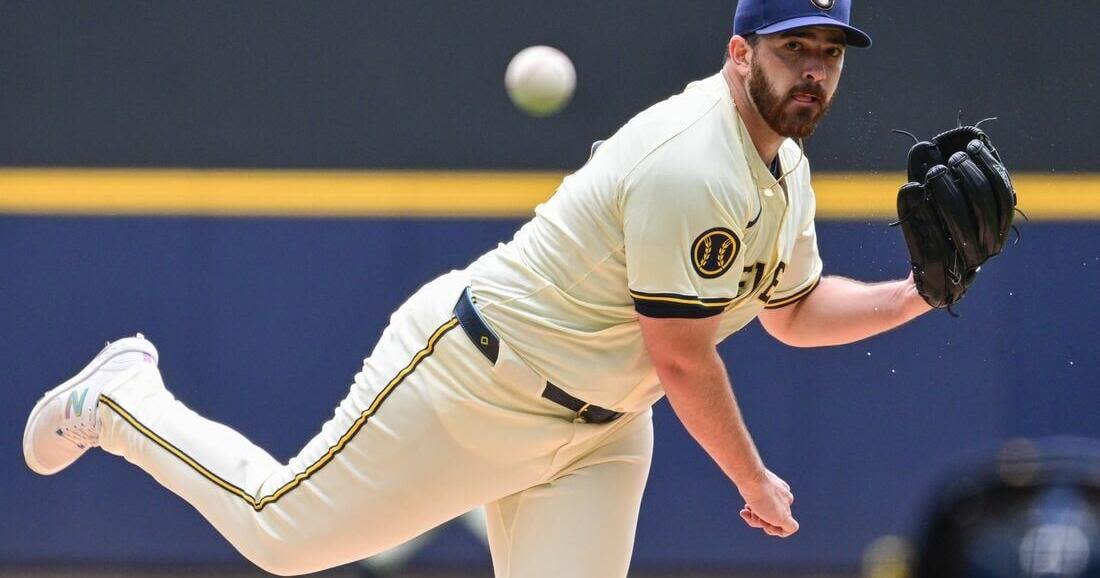 MLB: San Francisco Giants at Milwaukee Brewers