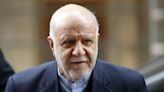 Iran’s Judiciary Targets Ex-Oil Minister Zanganeh Over Pollution