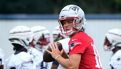 New England Patriots Writer Says Rookie QB Should Play 'A Ton' on Thursday Night