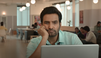 ‘Inga Naan Thaan Kingu’ movie review: This Santhanam comedy of errors is more error than comedy