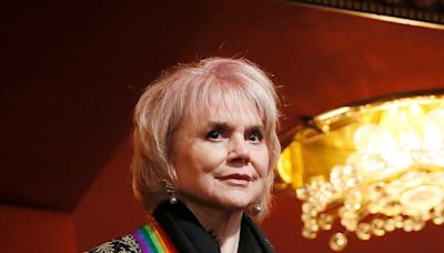 Linda Ronstadt slams Trump 'hate show' held at namesake music hall