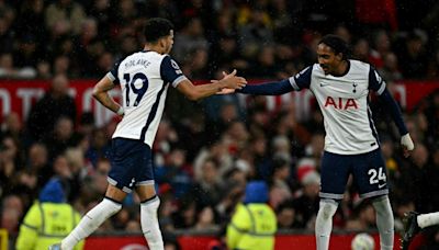 Tottenham beat 10-man Man Utd to up pressure on Ten Hag