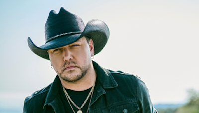 Jason Aldean Dedicates ‘Try That in a Small Town’ to Former President Trump After Assassination Attempt