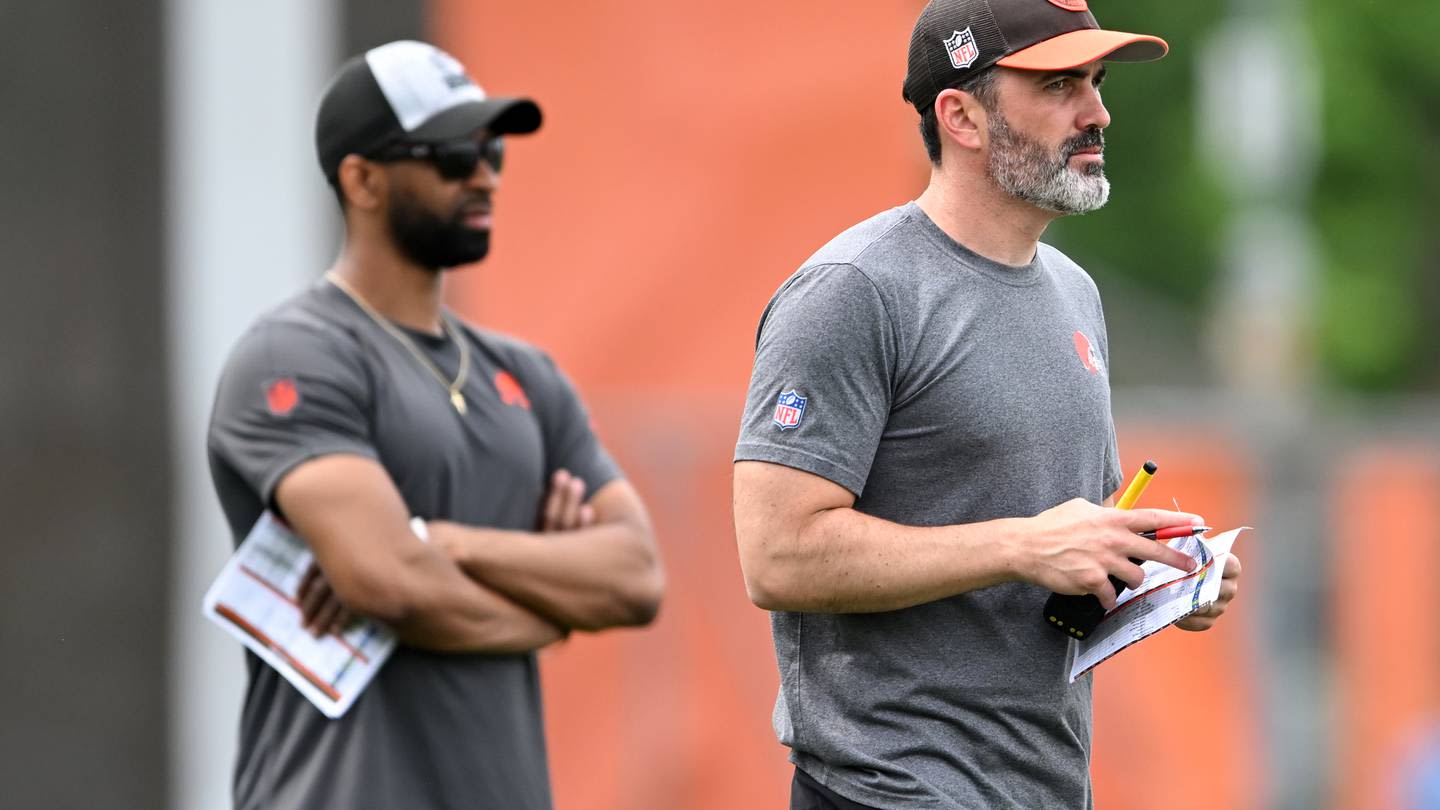 Browns sign GM Andrew Berry, HC Kevin Stefanski to multi-year extensions