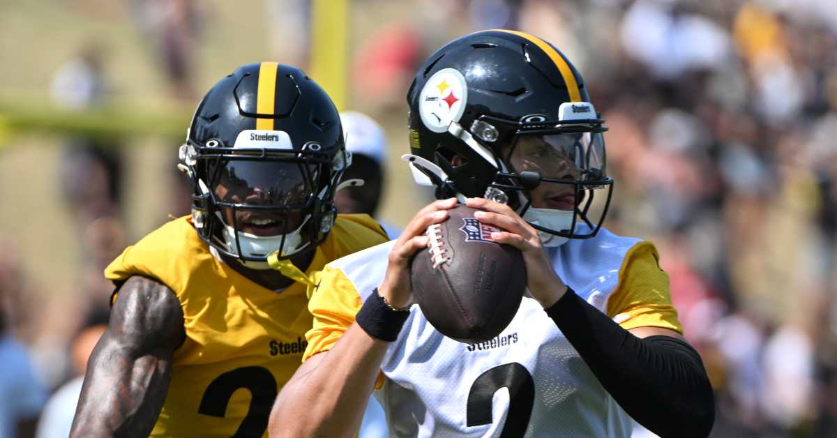 Pittsburgh Steelers' Justin Fields Gaining Ground on Russell Wilson?