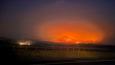 U.S. officials warn an impending storm could exacerbate large Oregon wildfire