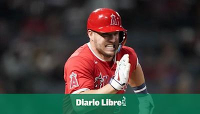 Mike Trout será operado de la rodilla izquierda