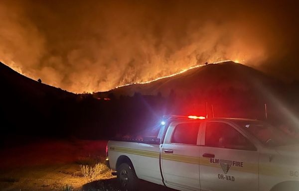 Durkee Fire in Oregon becomes largest active wildfire in the U.S.