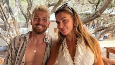 Zara McDermott reveals what it's like to live with Sam Thompson