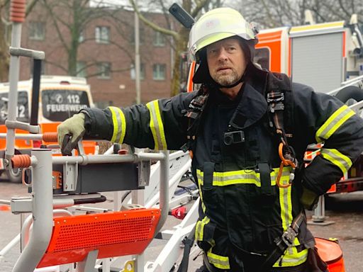 Henning Baum zu Angriffen auf die Feuerwehr: "Wir alle sollten uns fragen, ob wir wirklich genug dagegen tun"
