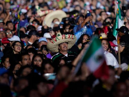 López Obrador celebra el Día de la Independencia de México con la promulgación de reforma judicial