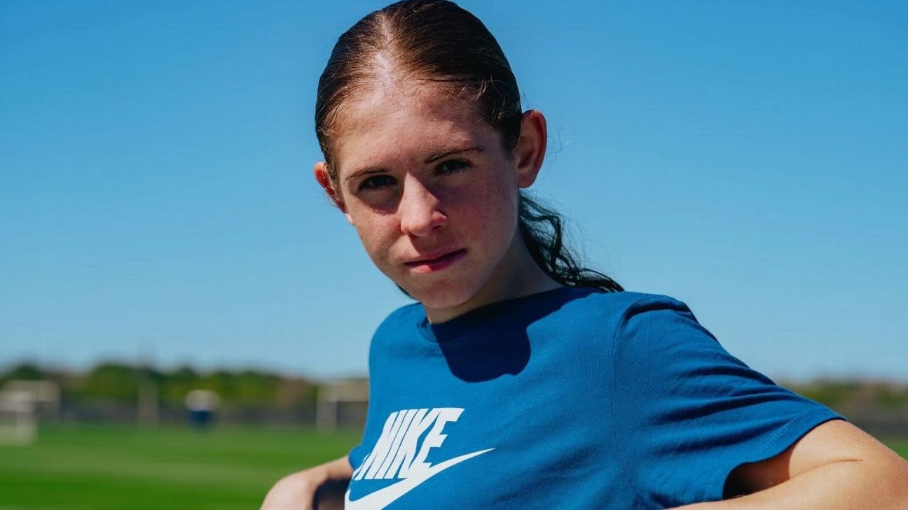 Gotham signs Whitham, 13, youngest in NWSL