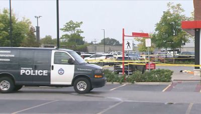 ‘Deeply concerning:’ Man fatally stabbed outside Toronto plaza, one of three overnight homicides in GTA