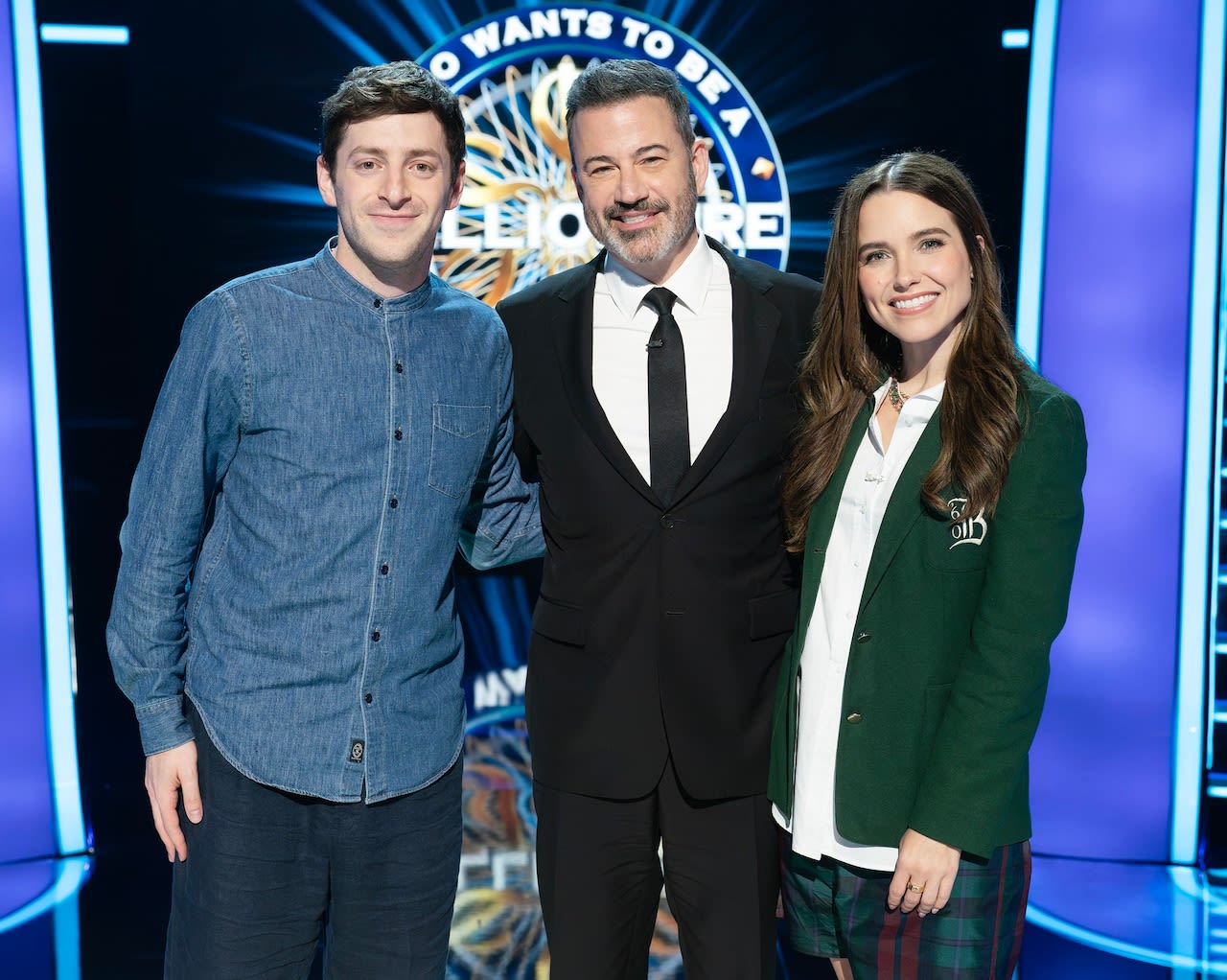 Sophia Bush, Alex Edelman star in new celebrity ‘Who Wants to Be a Millionaire?’ | Watch for free