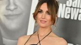 Rose Byrne looks like a 90s supermodel with this choppy power bob