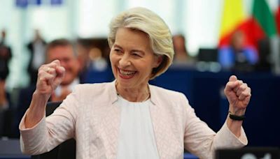 European Parliament re-elects von der Leyen to head EU Commission
