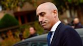 El exjefe del fútbol español Luis Rubiales será juzgado por beso no consentido a jugadora
