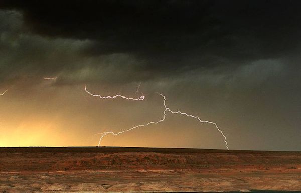 Colorado rancher, 34 cattle killed by lightning strike