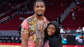 ¿Quién es Jonathan Owens, el esposo de Simone Biles?