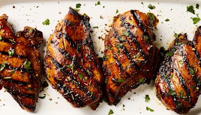 Here's How To Grill The Perfect Chicken Breast Every Time