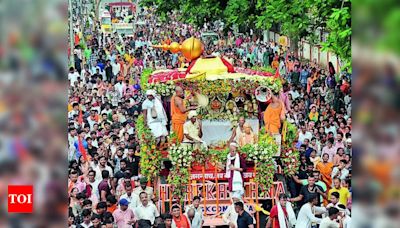 ISKCON Rath Yatra in Patna Draws Over 2 Lakh Devotees | Patna News - Times of India