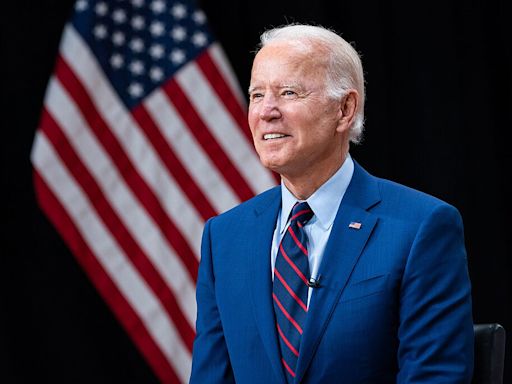 Joe Biden Shock: Suspicious Item Near White House Sparks Security Scare, Triggers Emergency Response - EconoTimes