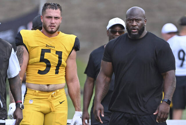 Tim Benz: Nick Herbig gets tips from James Harrison; Jeremiah Moon opens eyes as Steelers hope to boost OLB depth