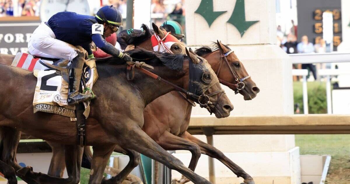 Kentucky Derby jockey touches rival's horse in £4m photo-finish