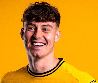 Why Strand Larsen is a perfect fit to lead Wolves' attack