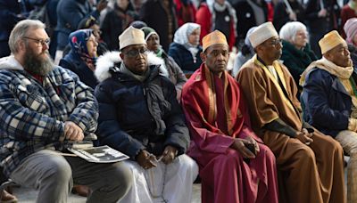 Los trabajadores musulmanes franceses parten al extranjero huyendo de un "ambiente sombrío"