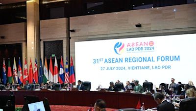 Blinken Applauds Diplomacy at ASEAN Meeting