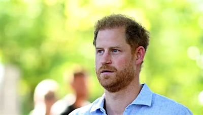 Royal Family LIVE: Prince Harry fans all say the same thing as Duke to return to UK without Meghan