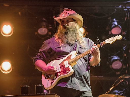 Last-minute tickets to see Chris Stapleton at the Darien Lake Amphitheater