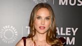 Natalie Portman stuns in mini dress at Lady in the Lake screening