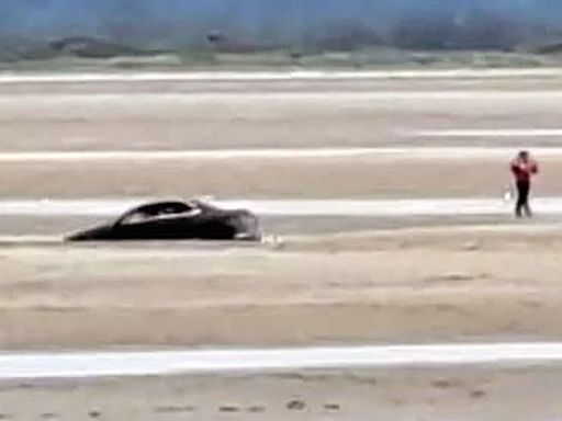 Brand-new Mercedes gets stuck on iconic Welsh beach