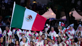 México en París 2024: así desfilaron los atletas en la inauguración